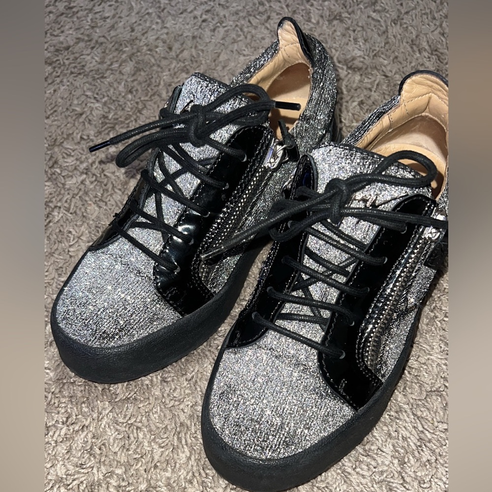 Giuseppe Zanotti Silver Glittery Womens Sneaker, size 38 (7)